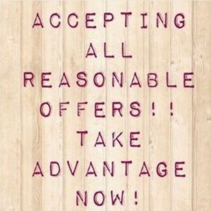 ***Make Me An Offer*** Reasonable offers welcome!!